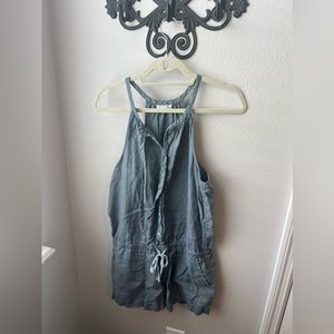 Gray Romper with Buttons, pockets, size small